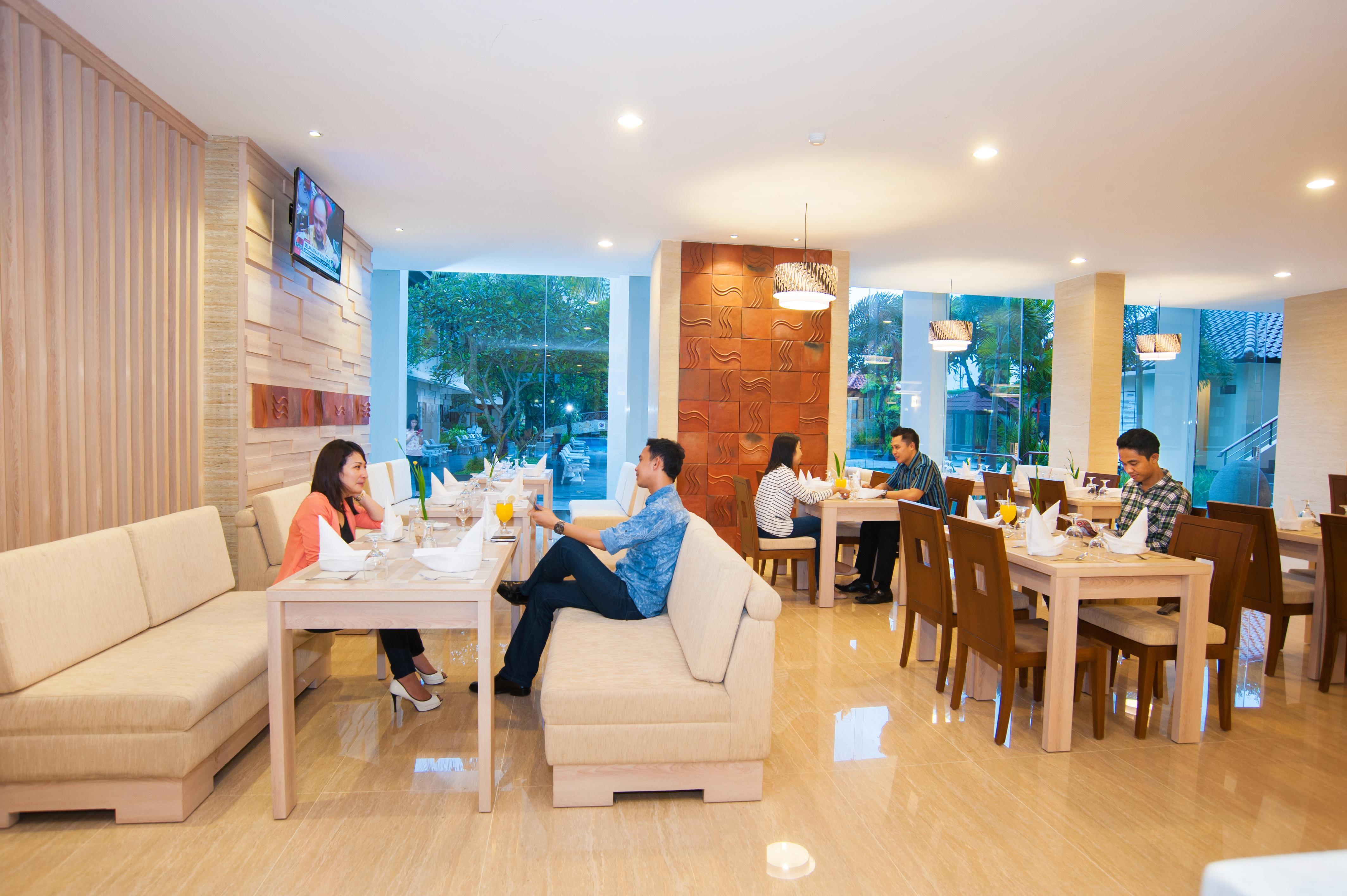 Lombok Raya Hotel Mataram Exterior photo